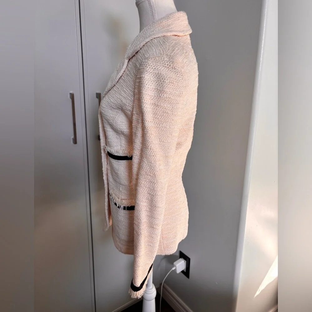 St. John Cream Textured Blazer with Black Accents - Picture 4 of 12